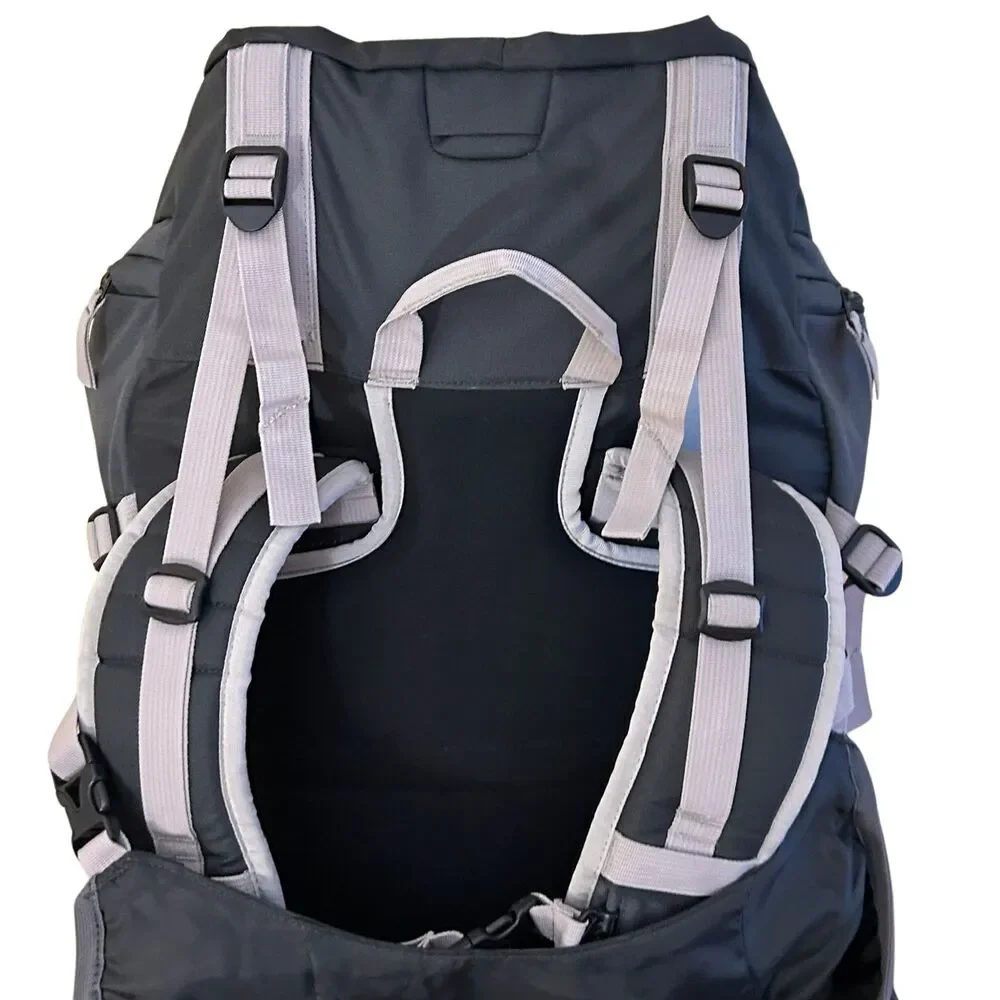 Jansport KATAHDIN 70L Hiking Backpack Grey New With Tags Padded Harness System